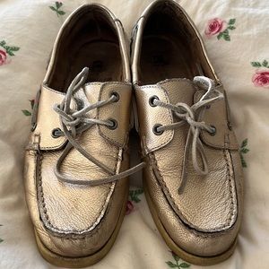 White mountain loafers size 9